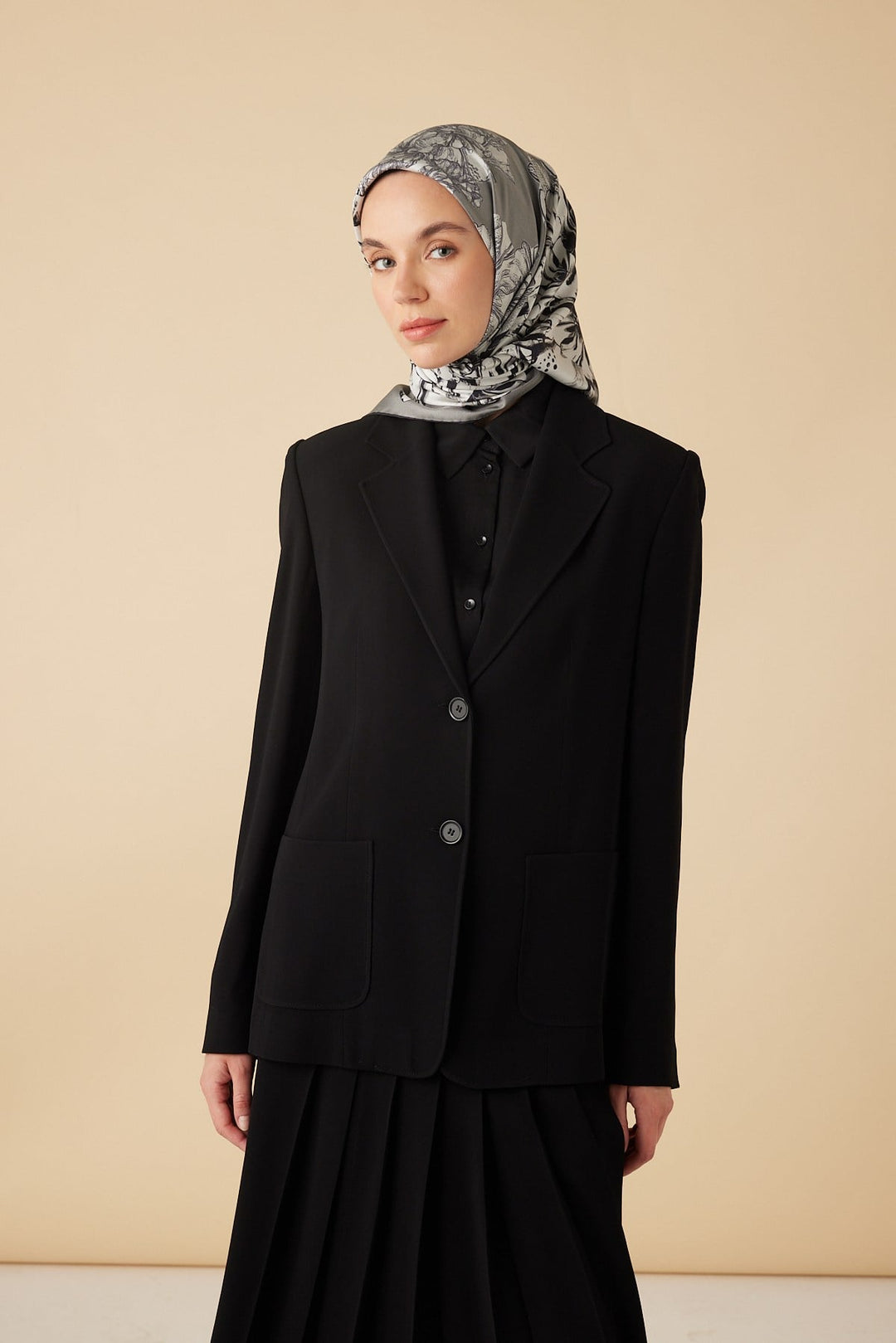NEŞVE TİVİL İPEK EŞARP 90*90 CM - GRİ - Görsel 3