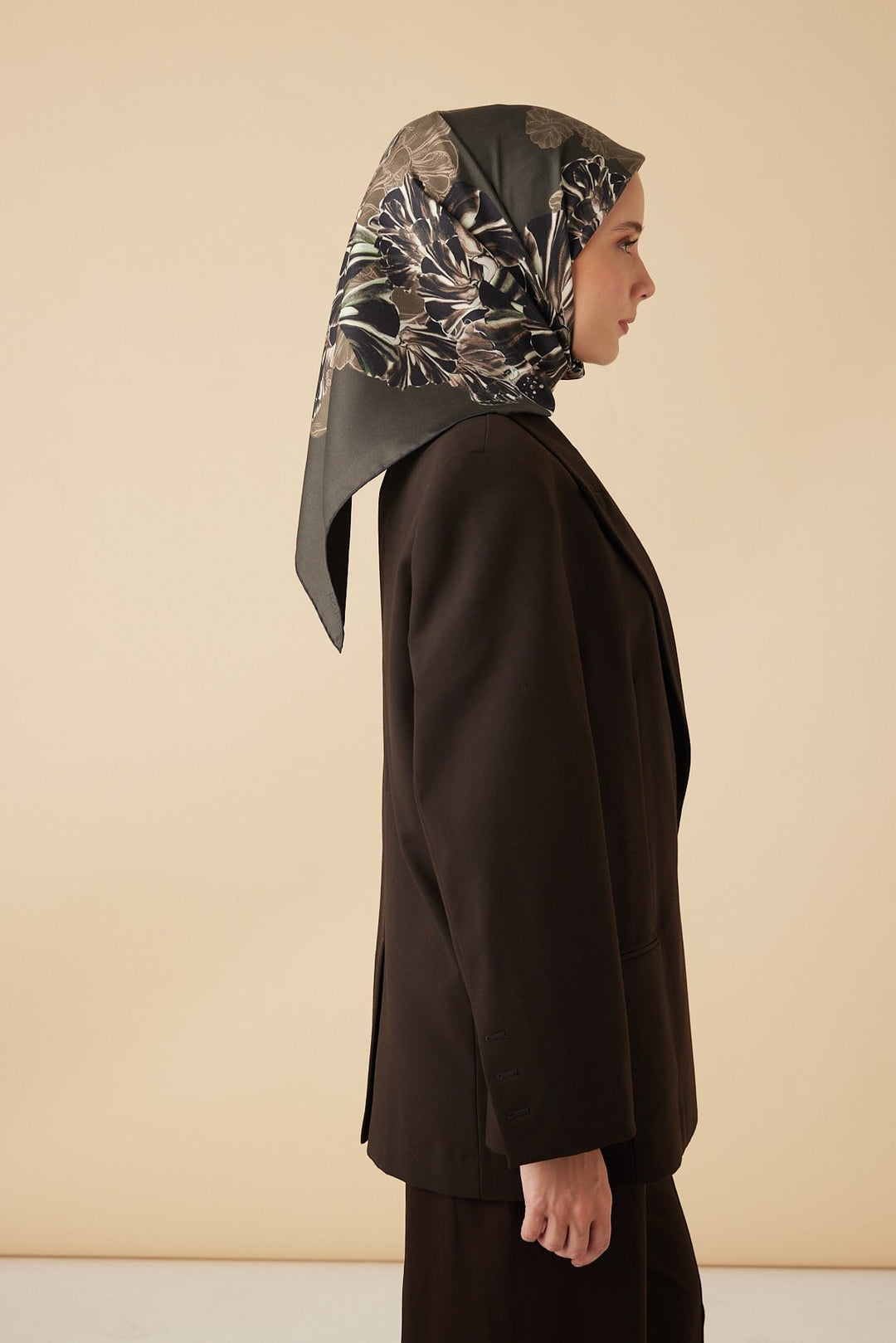NEŞVE TİVİL İPEK EŞARP 90*90 CM - ACI KAHVE - Görsel 6