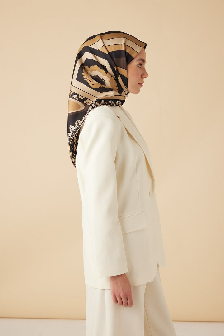 VERDA MULBERRY İPEK EŞARP 90*90 CM - GOLD SİYAH - Görsel 4