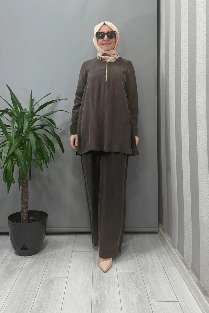 Miss Dalida Yakası Fermuarlı Cupro Tunik Kahve T25Y- 6061