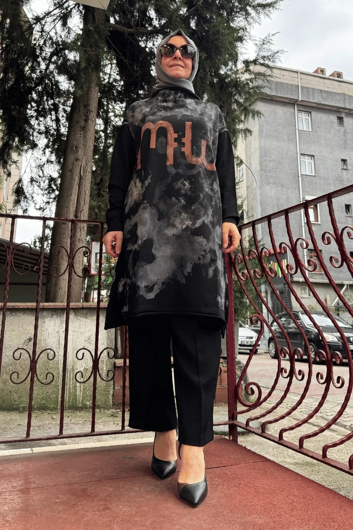 MissWhence Baskılı Triko Tunik 36021 - Siyah - Görsel 1 