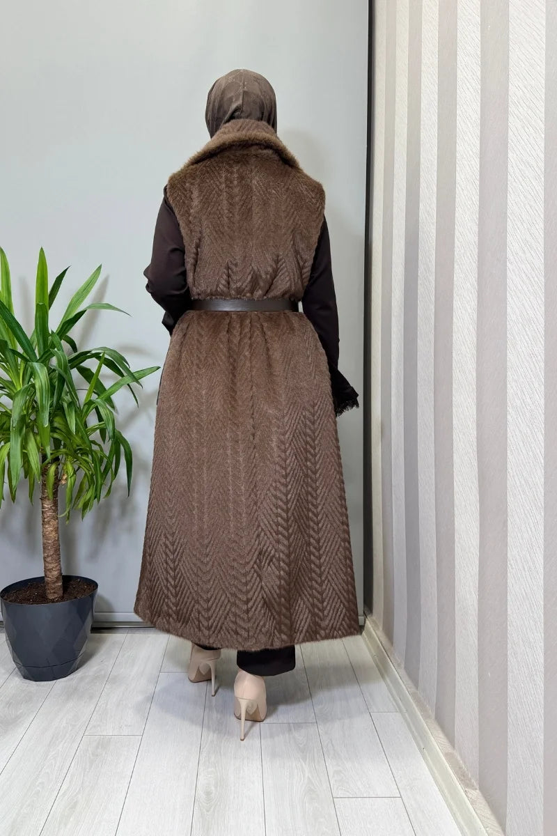 Misswhence Kapitone Detaylı Uzun Kürk Yelek 38700 - Kahve - Görsel 3 