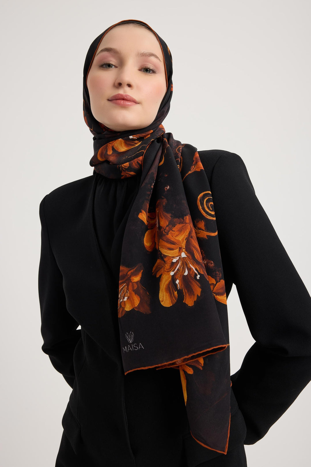 Maisa Narin Krep İpek Şal - Siyah