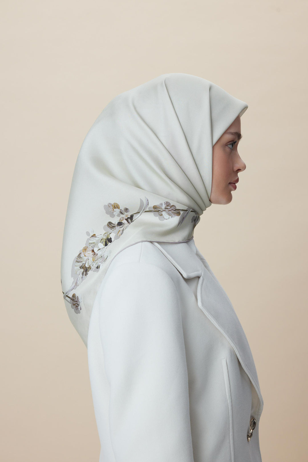 NEVA ÇİFT TARAFLI TİVİL İPEK EŞARP 90*90 CM - KREM - Görsel 15