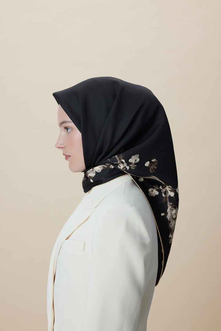 NEVA ÇİFT TARAFLI TİVİL İPEK EŞARP 90*90 CM - SİYAH - Görsel 15