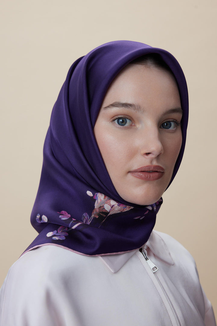NEVA ÇİFT TARAFLI TİVİL İPEK EŞARP 90*90 CM - MOR - Görsel 7