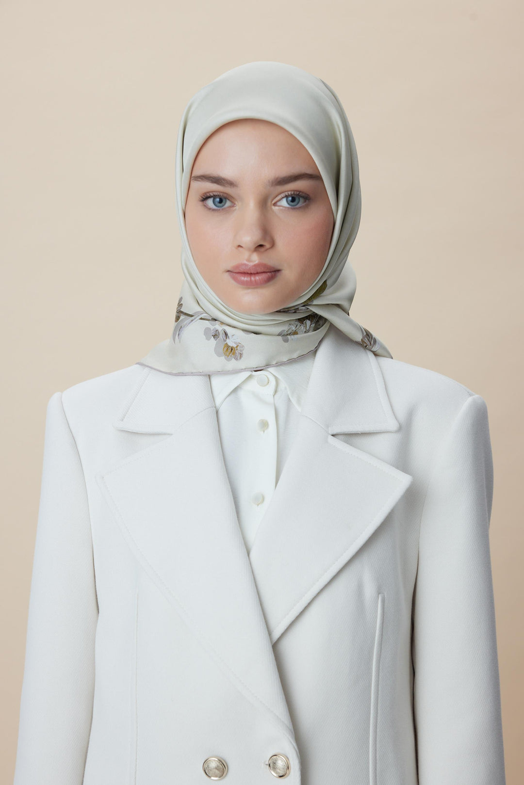 NEVA ÇİFT TARAFLI TİVİL İPEK EŞARP 90*90 CM - KREM - Görsel 11