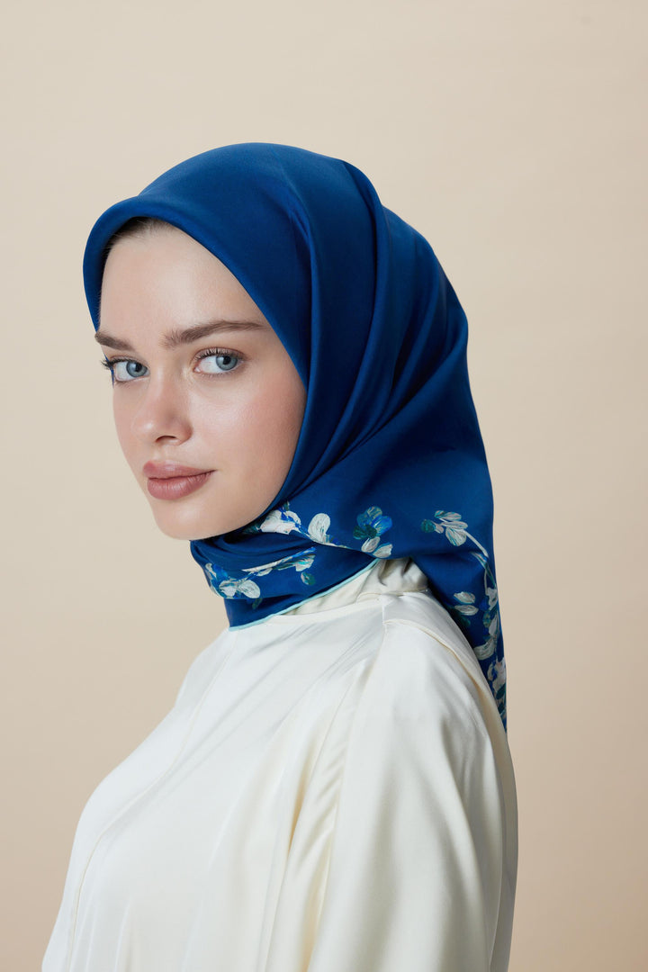 NEVA ÇİFT TARAFLI TİVİL İPEK EŞARP 90*90 CM - LACİVERT MAVİ - Görsel 15