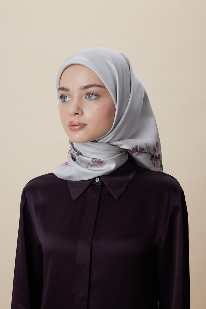NEVA ÇİFT TARAFLI TİVİL İPEK EŞARP 90*90 CM - KREM PUDRA PEMBE - Görsel 11