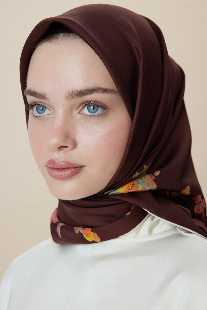 NEVA ÇİFT TARAFLI TİVİL İPEK EŞARP 90*90 CM - BORDO KAHVERENGİ - Görsel 14
