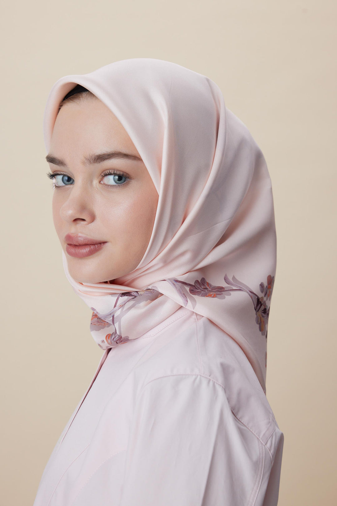 NEVA ÇİFT TARAFLI TİVİL İPEK EŞARP 90*90 CM - PEMBE - Görsel 2