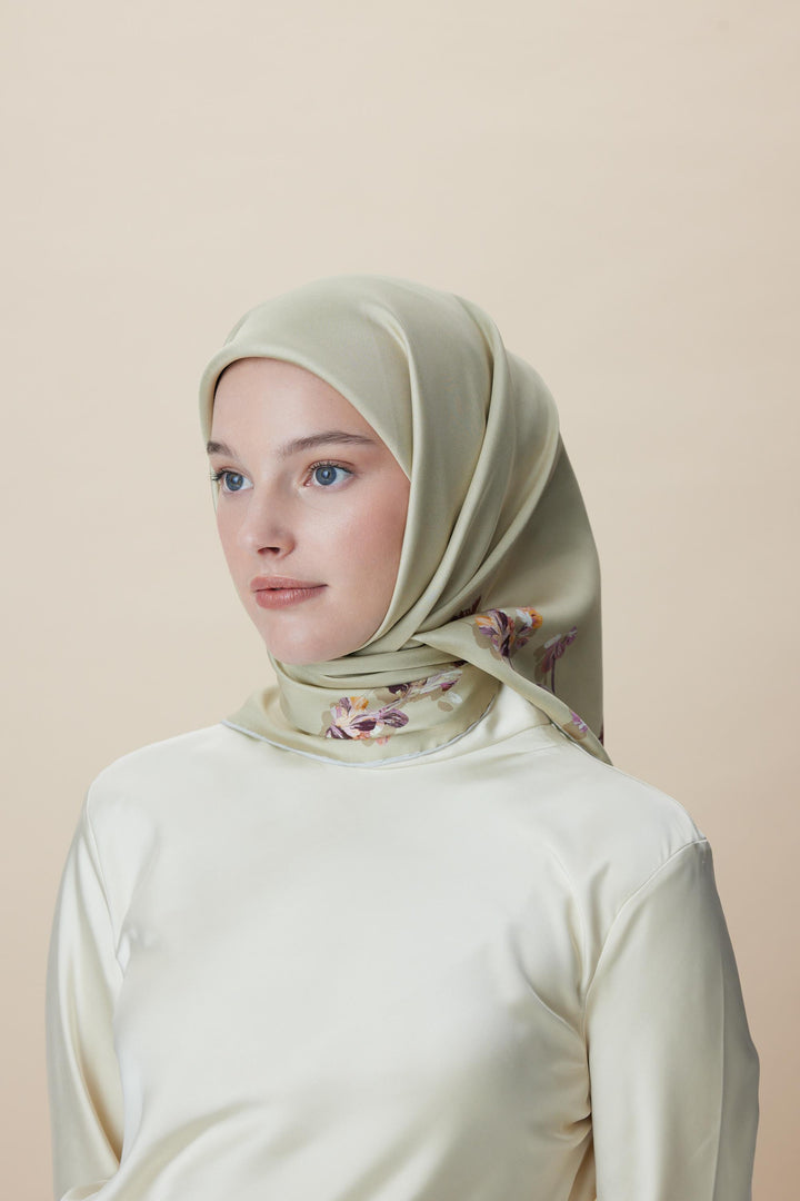 NEVA ÇİFT TARAFLI TİVİL İPEK EŞARP 90*90 CM - KREM - Görsel 5