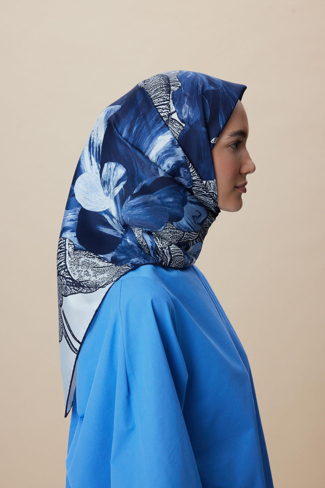 NÜVE TİVİL İPEK EŞARP 90*90 CM - LACİVERT - Görsel 1