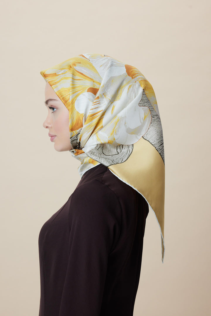 NÜVE TİVİL İPEK EŞARP 90*90 CM - SARI - Görsel 4