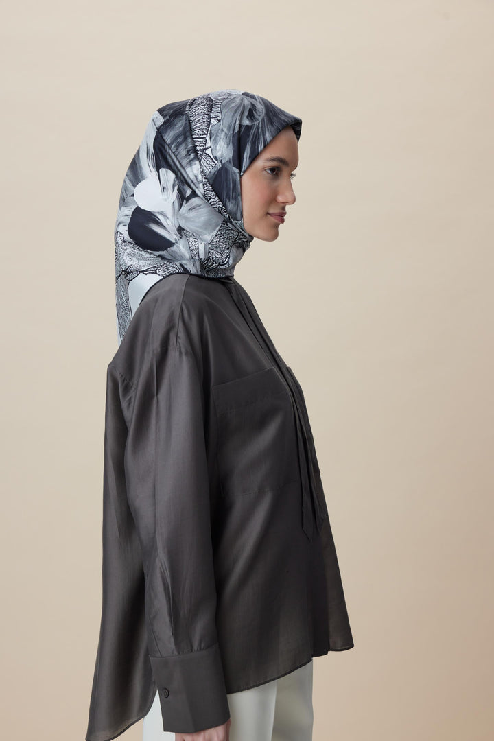 NÜVE TİVİL İPEK EŞARP 90*90 CM - SİYAH - Görsel 4