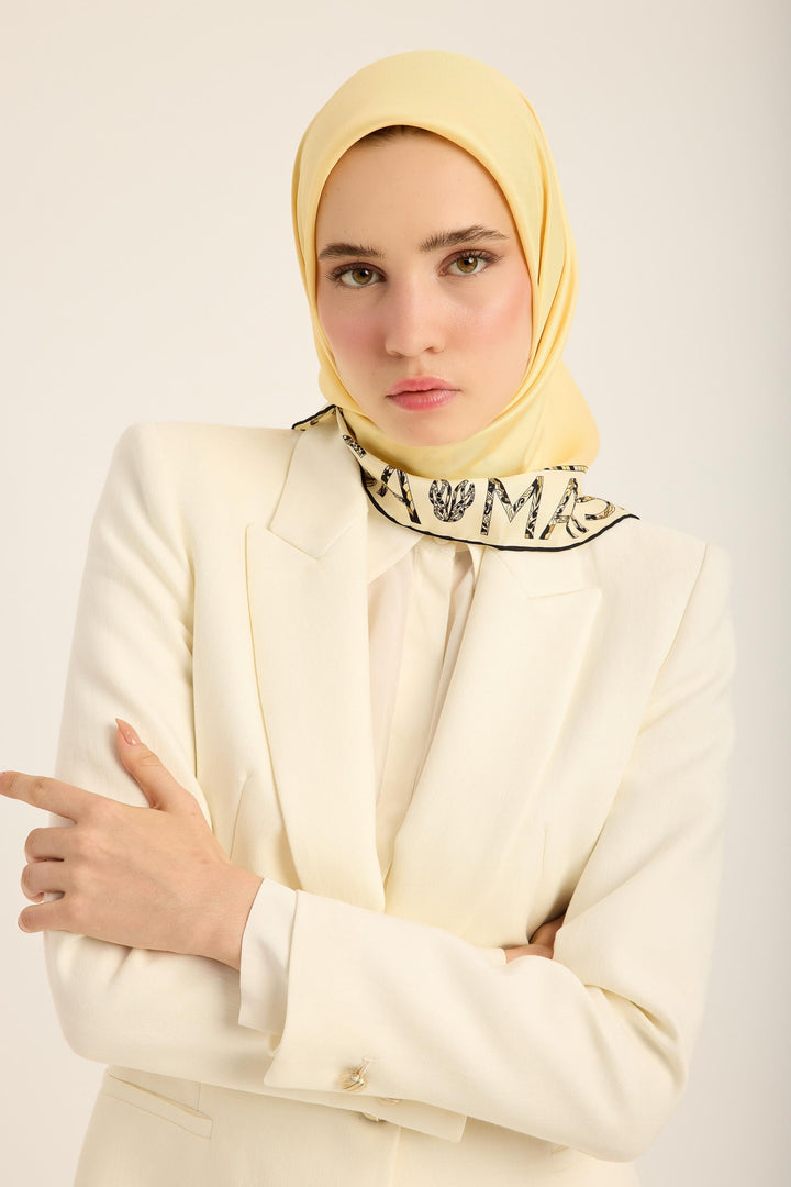 Maisa Rufi Tivil İpek Eşarp - Sarı