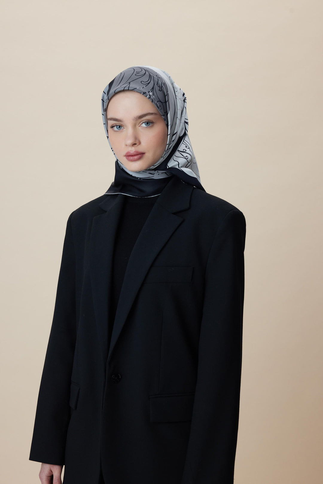SAFİ TİVİL İPEK EŞARP 90*90 CM - SİYAH - Görsel 8