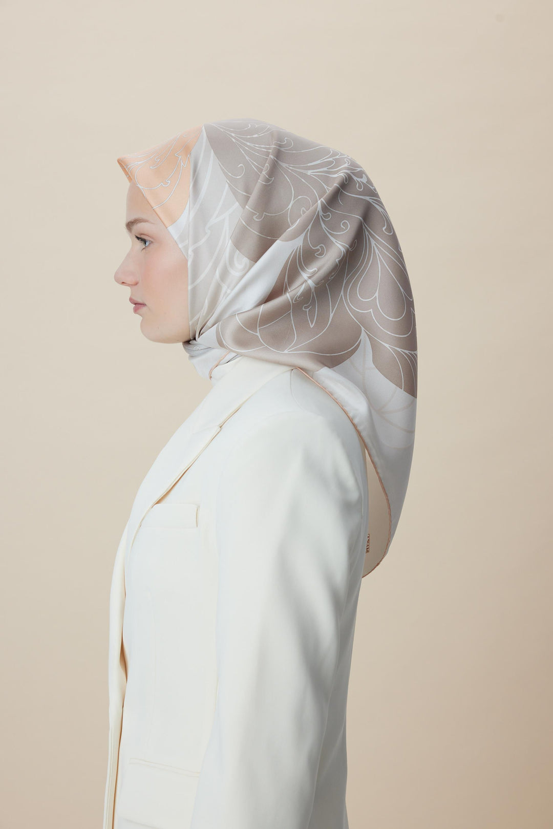 SAFİ TİVİL İPEK EŞARP 90*90 CM - VİZON - Görsel 3