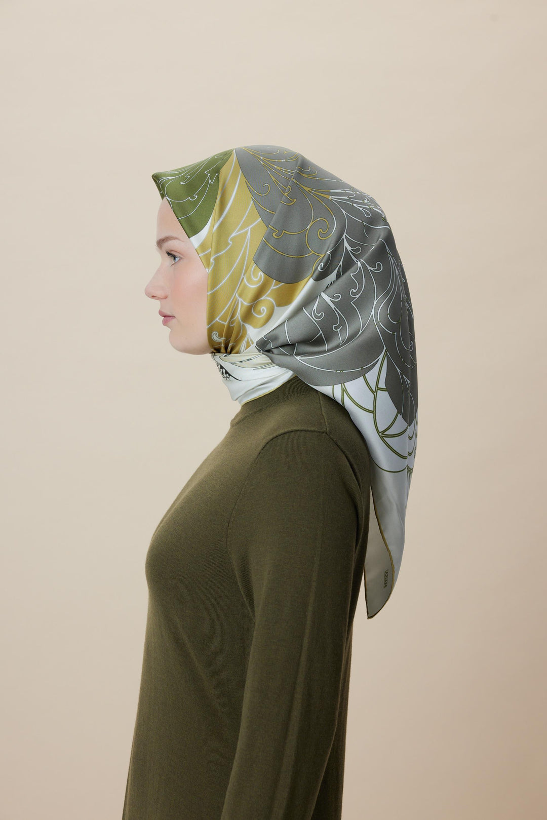 SAFİ TİVİL İPEK EŞARP 90*90 CM - YEŞİL - Görsel 3