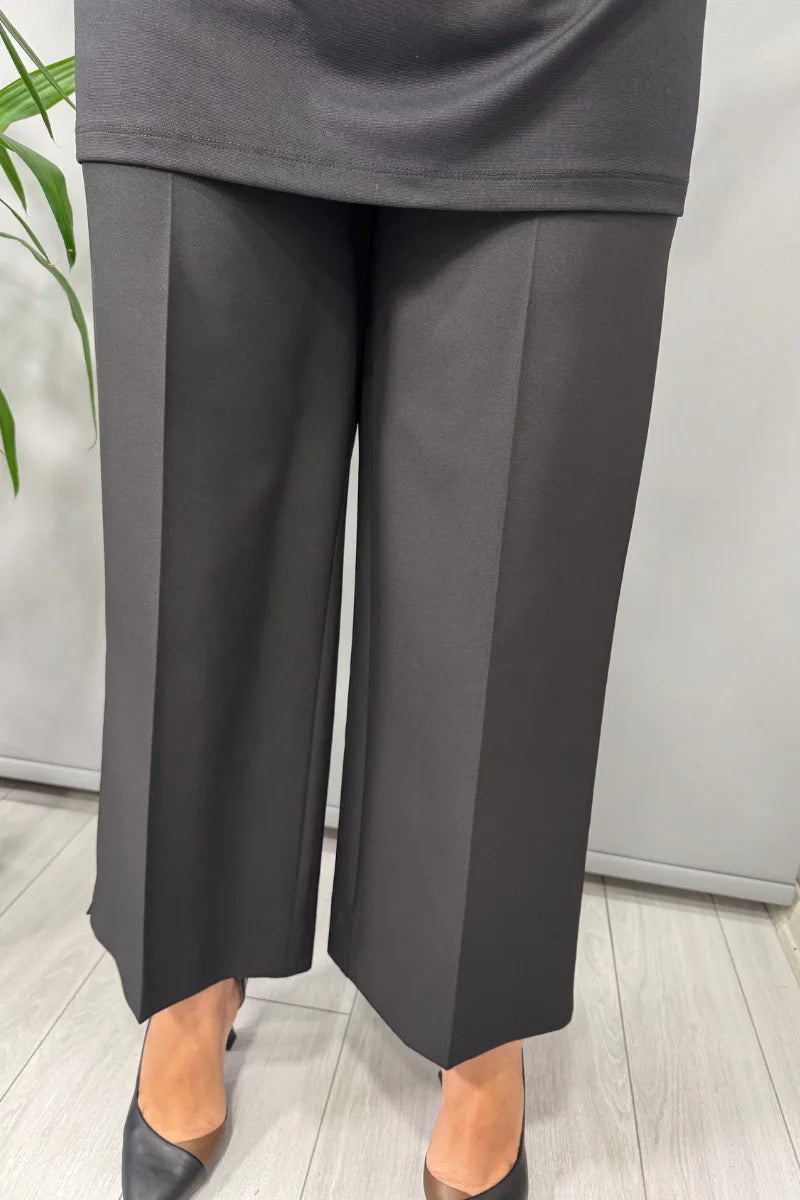 Sentez Queen Kısa Geniş Paça Pantolon 5565 - Siyah - Görsel 3 