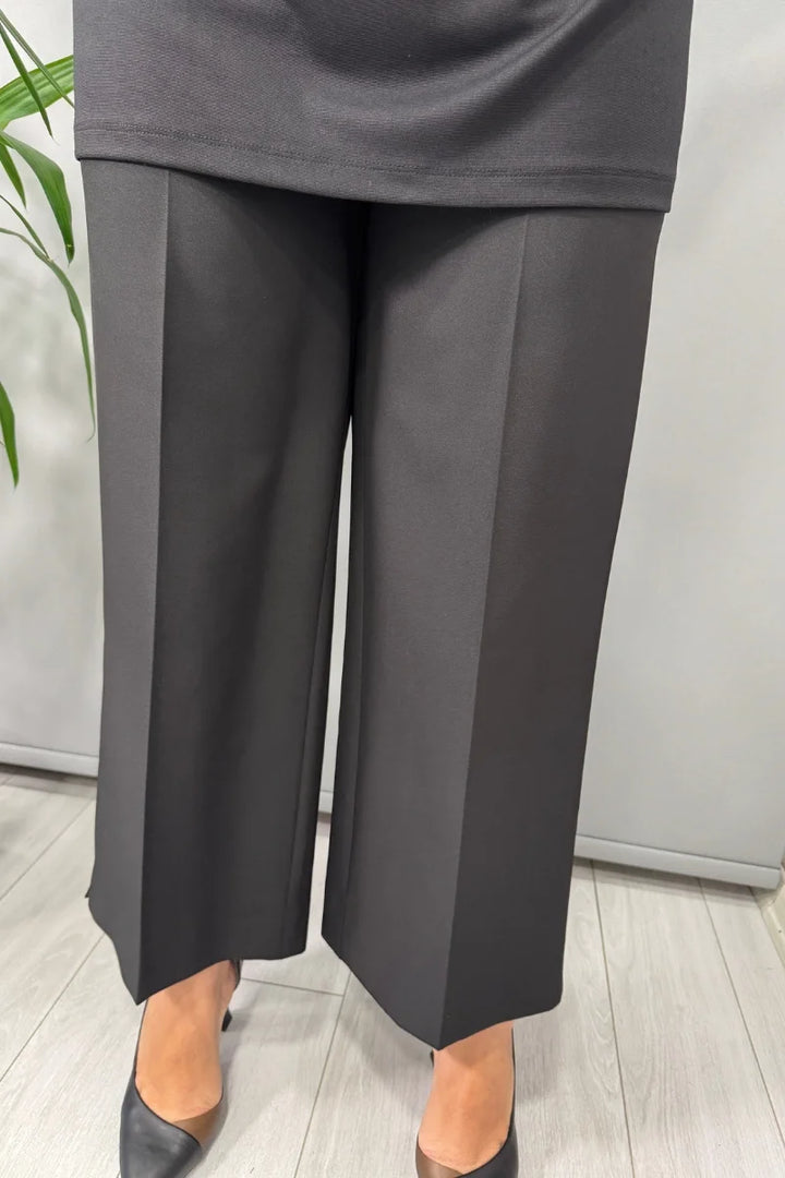 Sentez Queen Kısa Geniş Paça Pantolon 5565 - Siyah - Görsel 3 