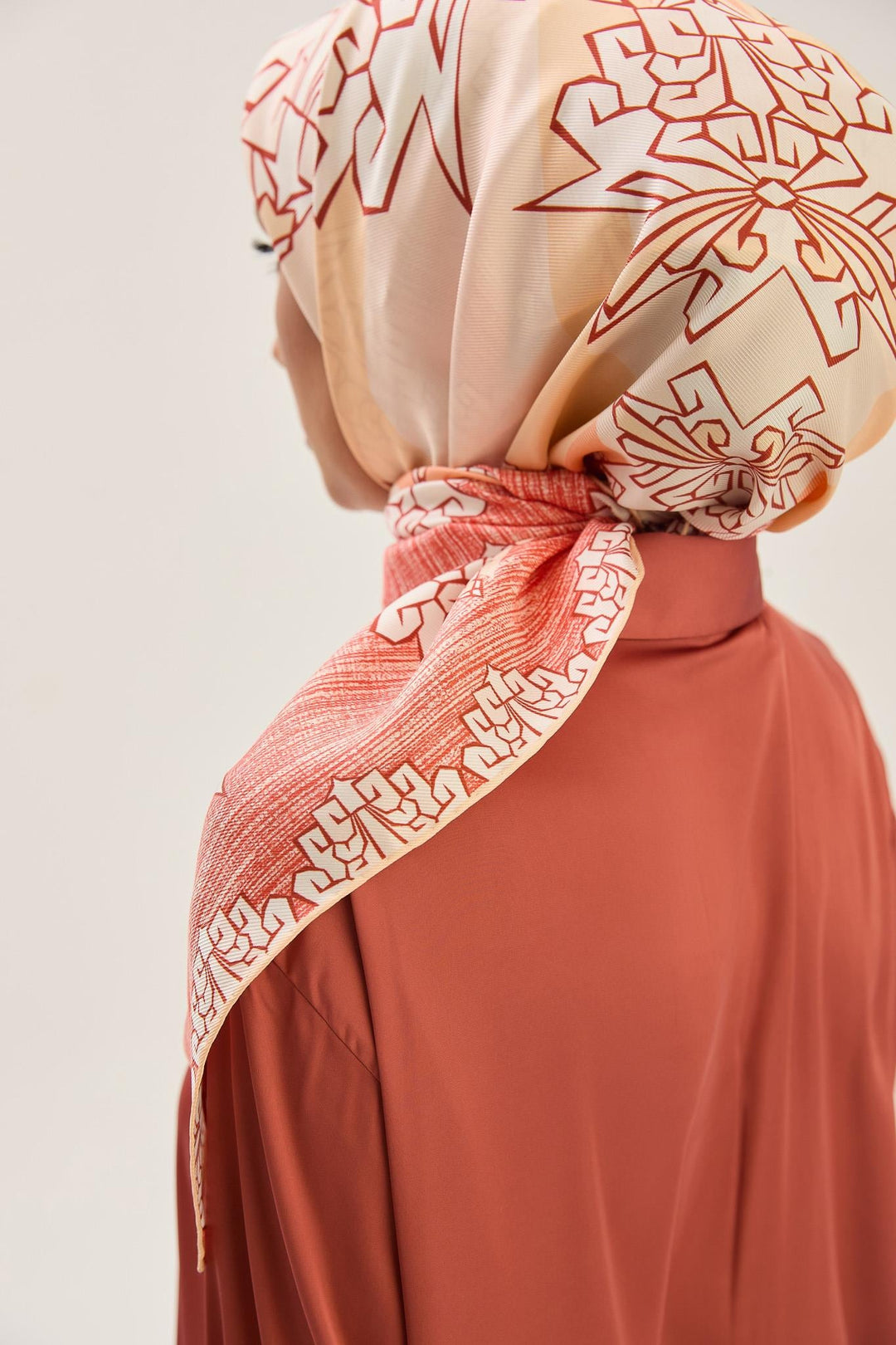 Maisa Şimal Mulberry İpek Eşarp - Somon