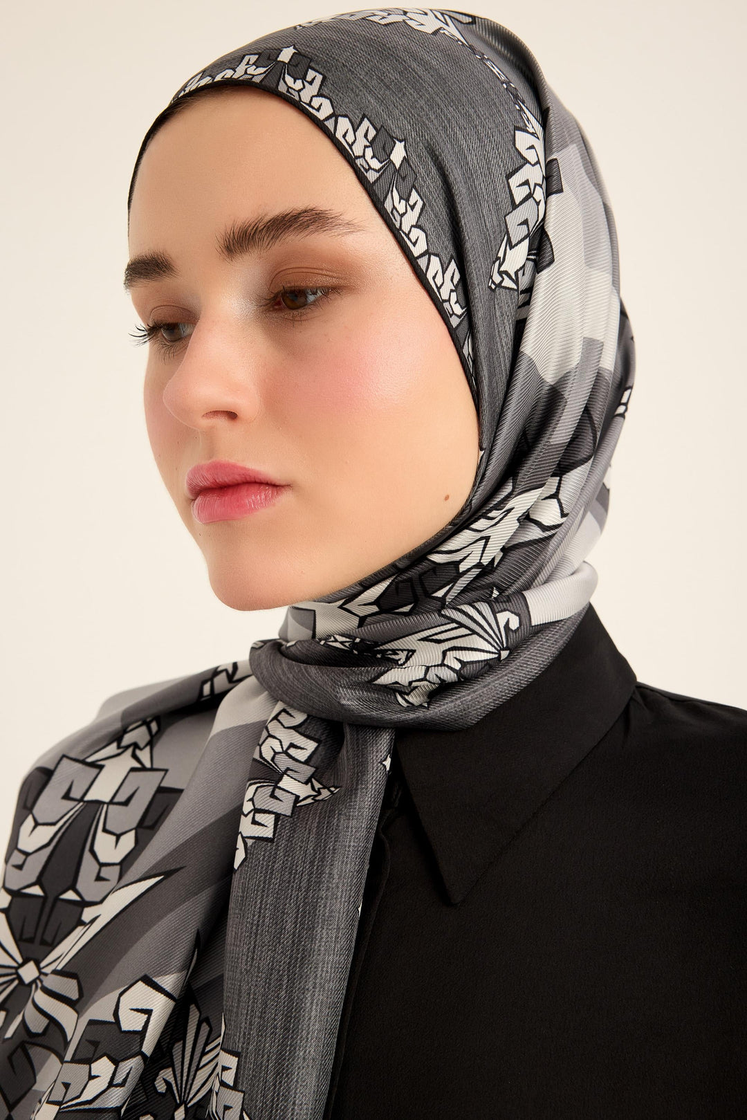 Maisa Şimal Mulberry İpek Şal - Antrasit