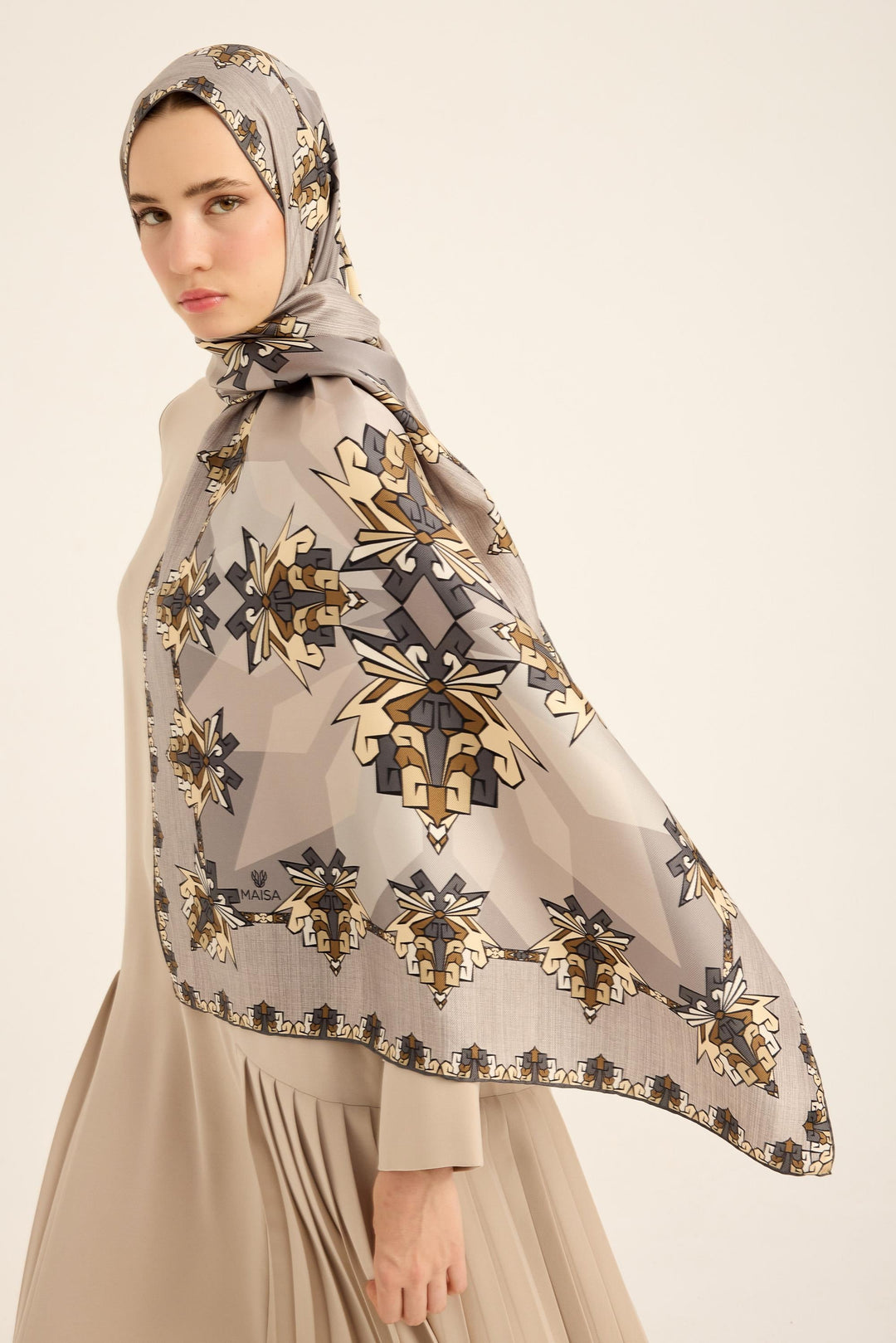 Maisa Şimal Mulberry İpek Şal - Gri