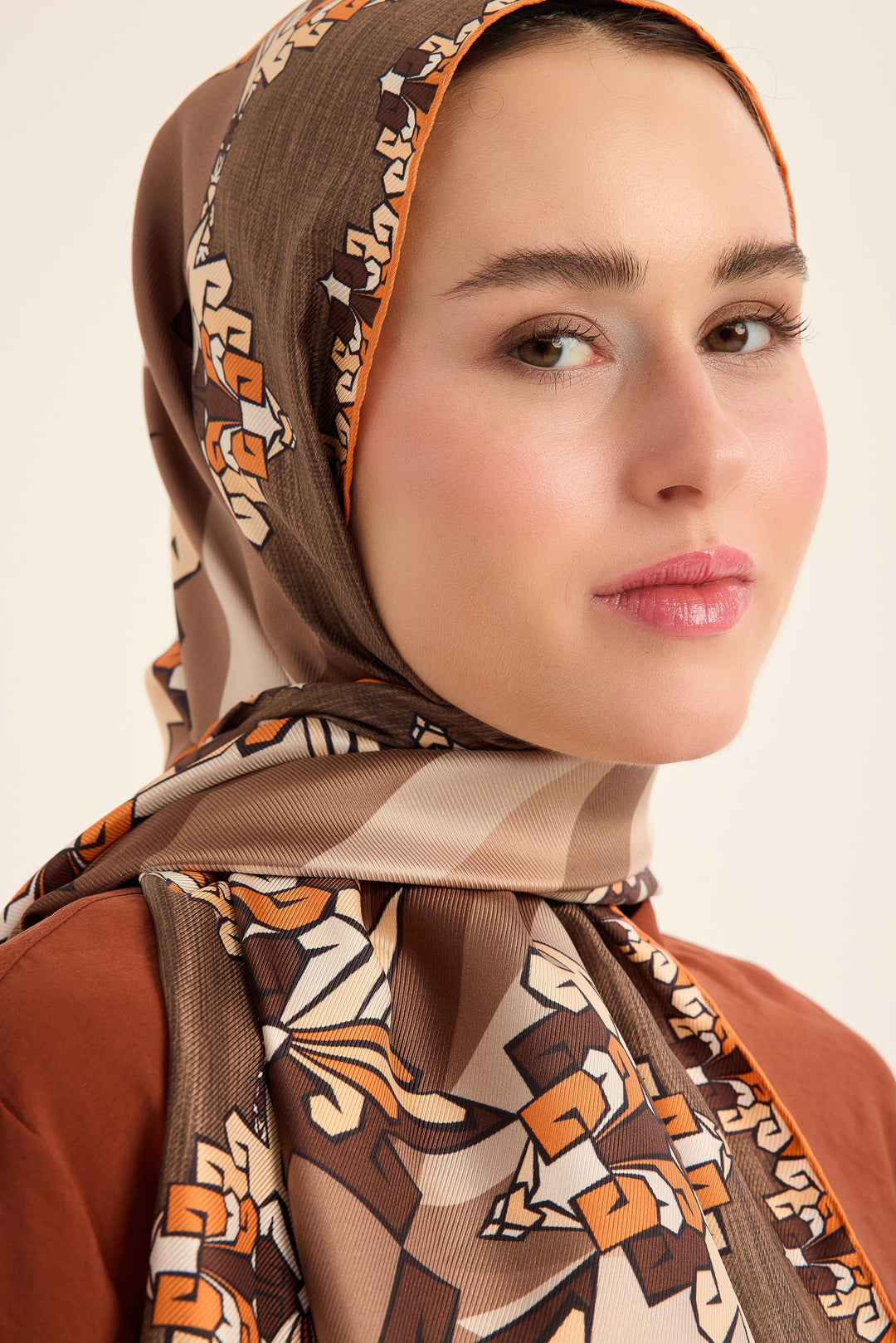 Maisa Şimal Mulberry İpek Şal - Kahverengi