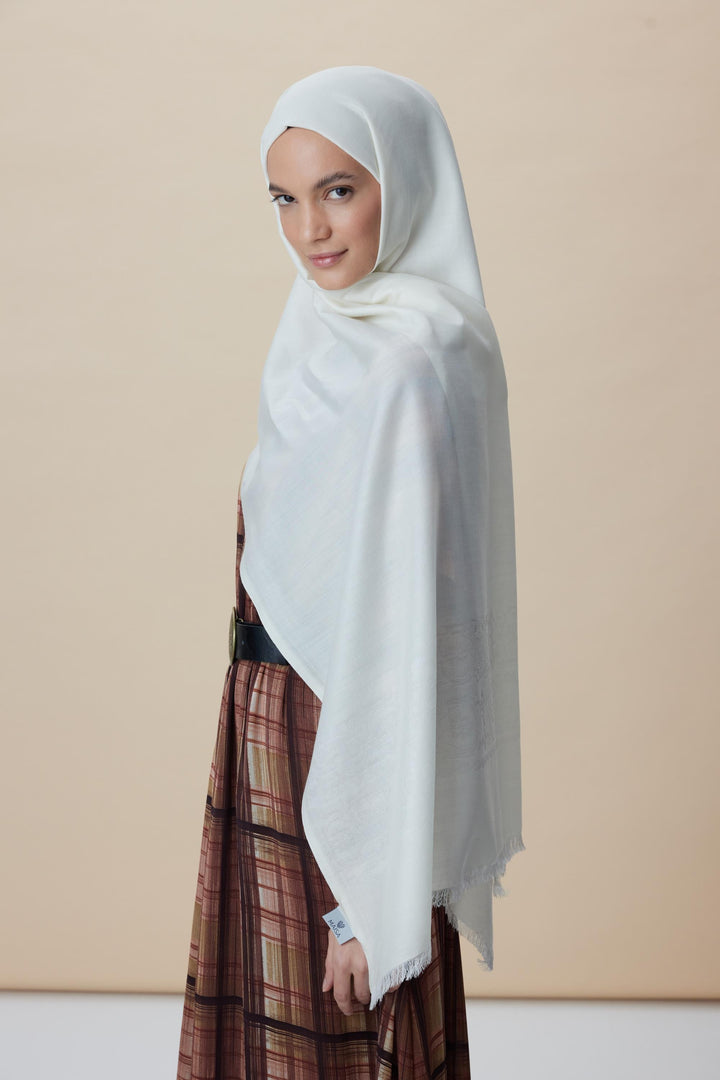 Maisa Sırma Yün İpek Jakarlı Şal 70x200 CM - Krem - Görsel 2 