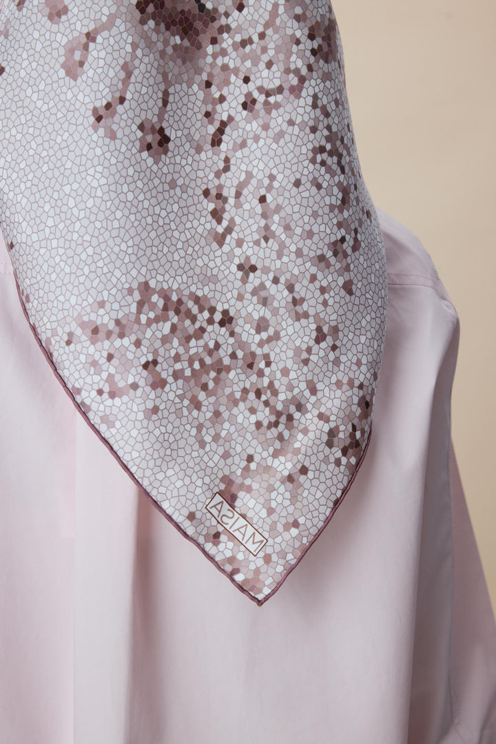 SU MASALI ÇİFT TARAFLI TİVİL İPEK EŞARP 90*90 CM - PUDRA PEMBE - Görsel 18