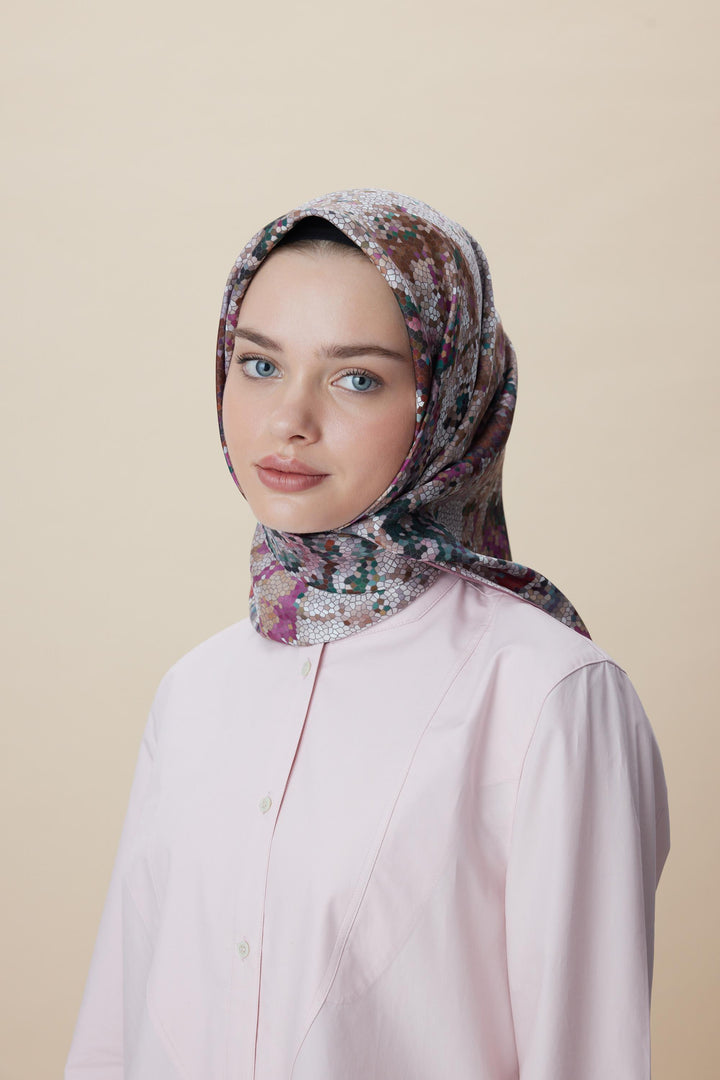 SU MASALI ÇİFT TARAFLI TİVİL İPEK EŞARP 90*90 CM - PUDRA PEMBE - Görsel 6