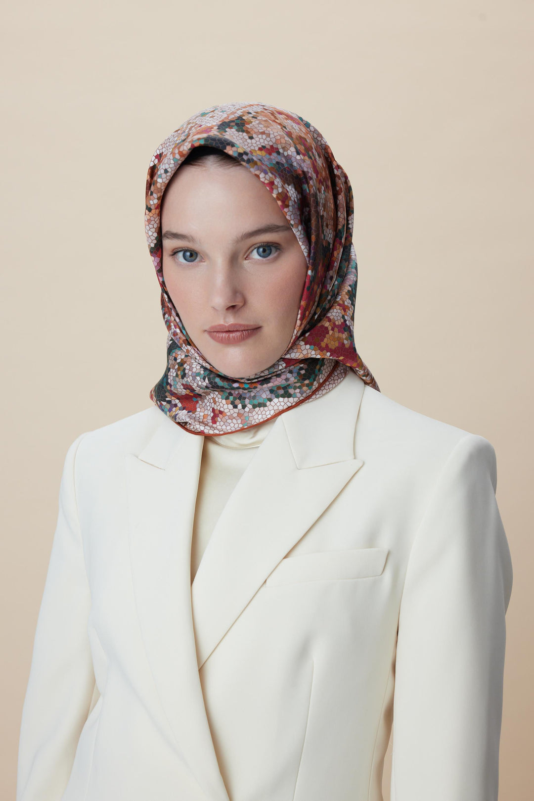 SU MASALI ÇİFT TARAFLI TİVİL İPEK EŞARP 90*90 CM - YAVRUAĞZI - Görsel 11