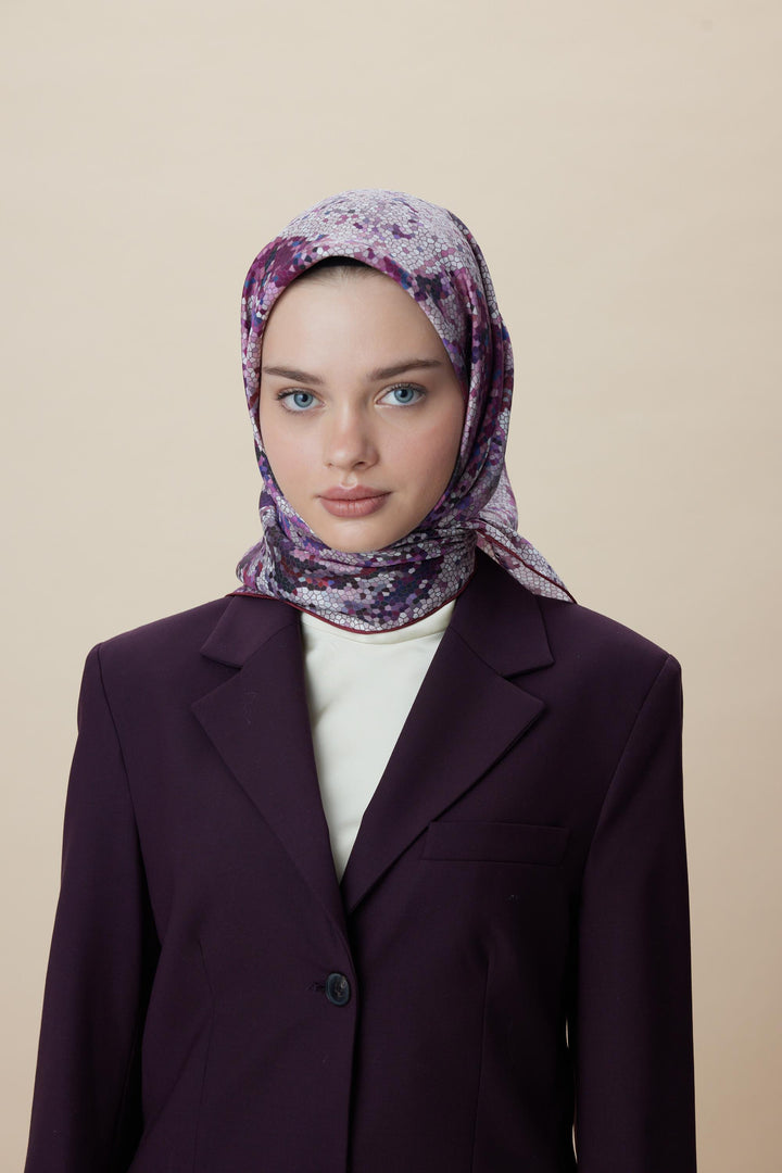 SU MASALI ÇİFT TARAFLI TİVİL İPEK EŞARP 90*90 CM - GÜL KURUSU - Görsel 11