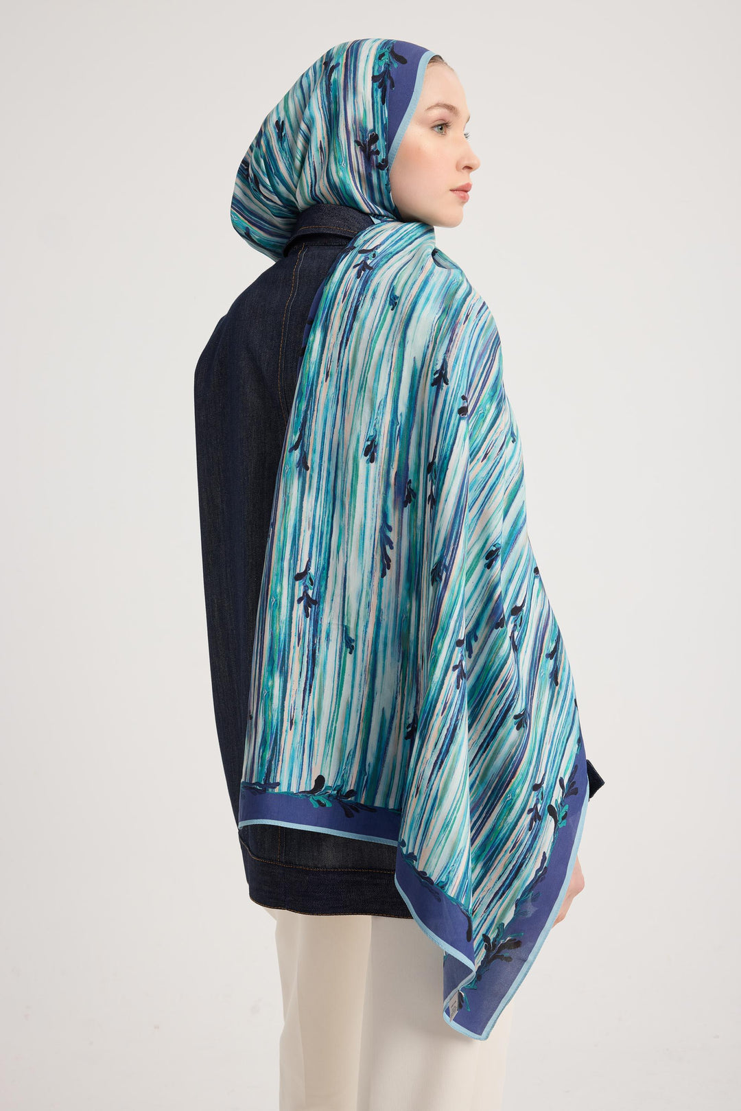 Maisa SUZEN FLOŞ VİSKON ŞAL 70*190 CM - MAVİ