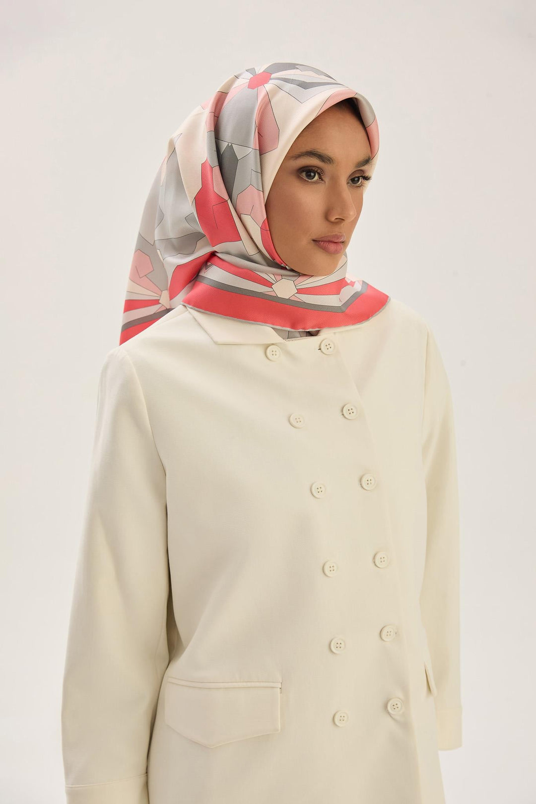 Maisa TARA MULBERRY İPEK EŞARP 90*90 CM - KIRMIZI
