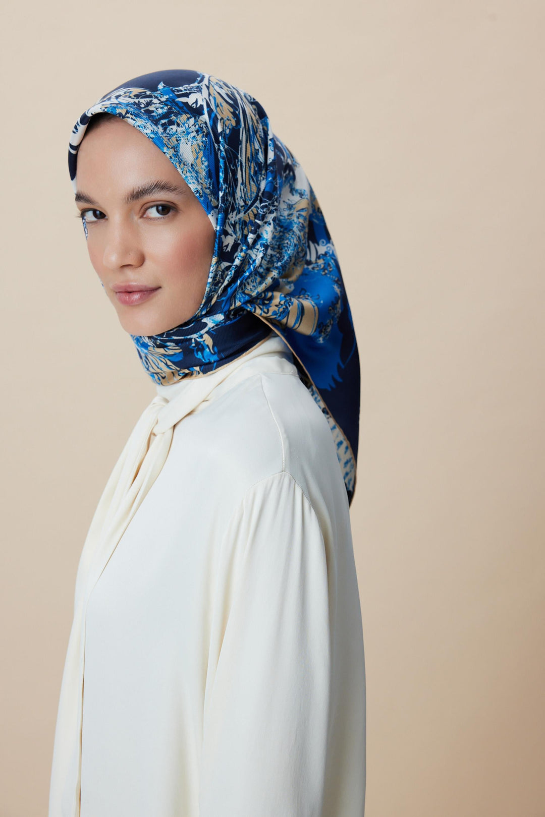 TUVANA MULBERRY İPEK EŞARP 90*90 CM - MAVİ - Görsel 1