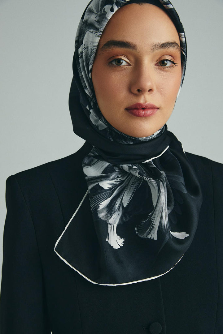 Maisa ZER TİVİL İPEK EŞARP 90*90 CM - SİYAH