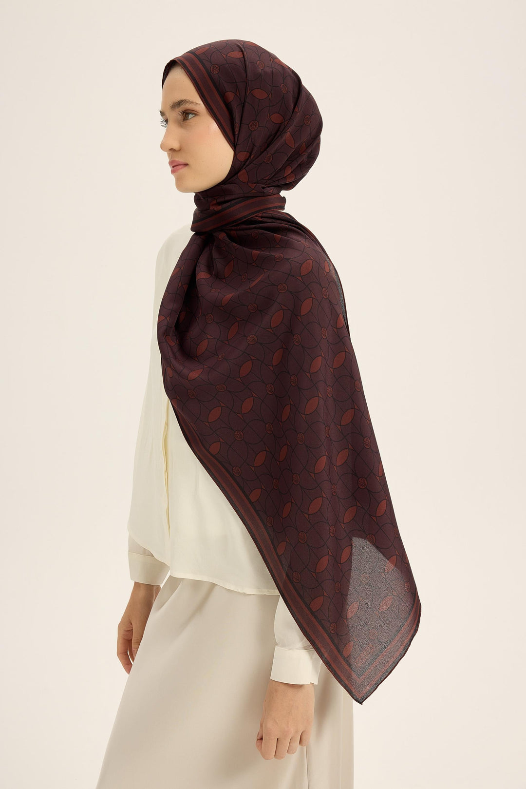 Maisa ZERRE KREP İPEK ŞAL 70*190 CM - KAHVERENGİ