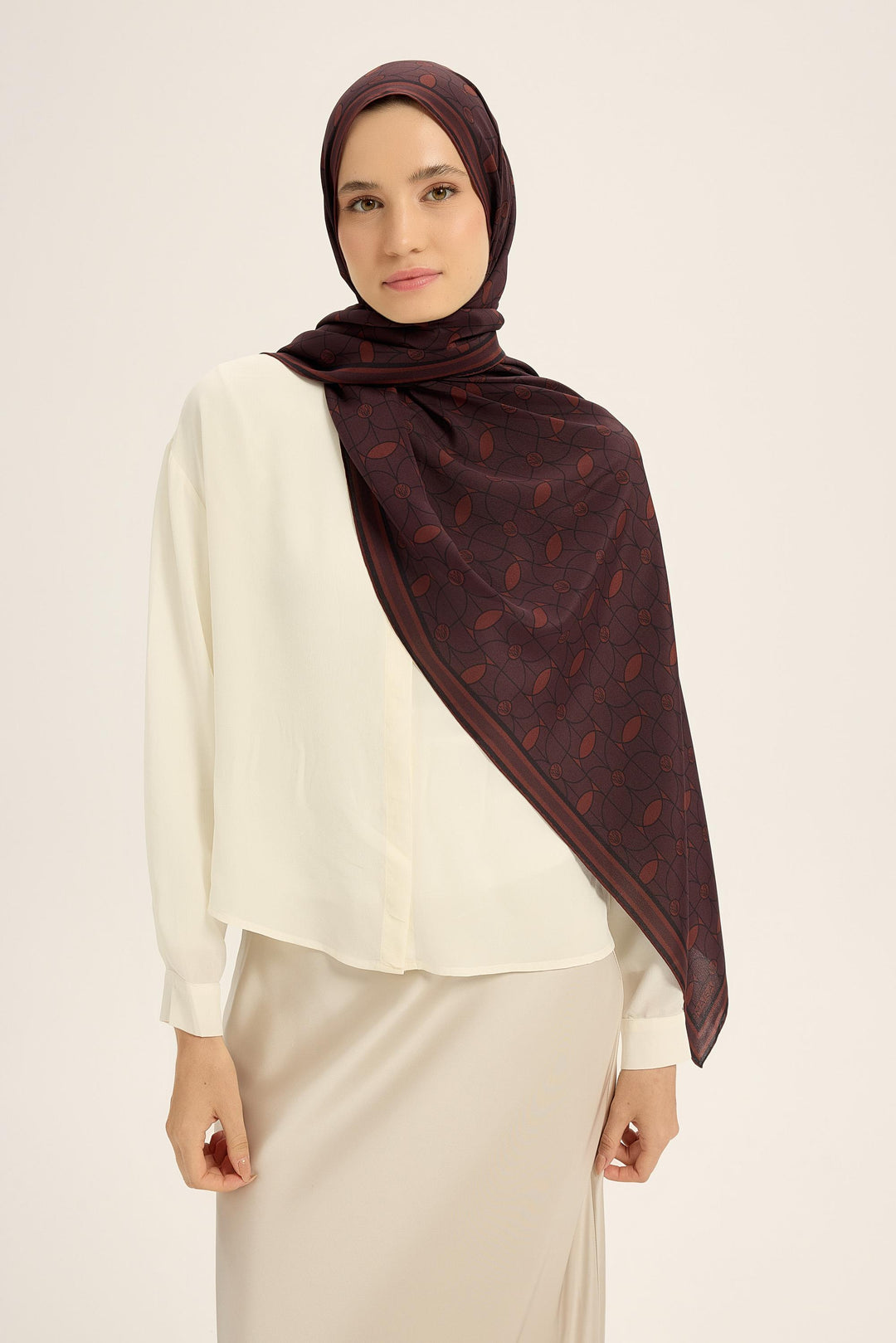 Maisa ZERRE KREP İPEK ŞAL 70*190 CM - KAHVERENGİ