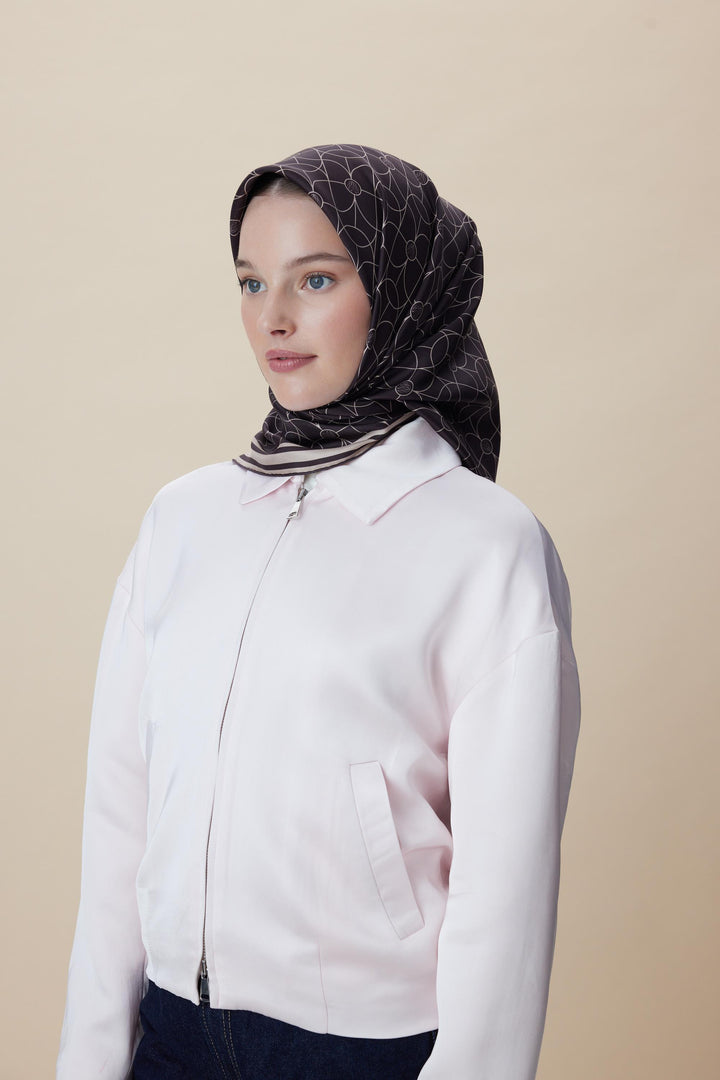 ZERRE TİVİL İPEK EŞARP 90*90 CM - KAHVERENGİ - Görsel 8