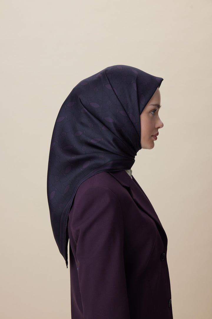ZERRE TİVİL İPEK EŞARP 90*90 CM - MÜRDÜM - Görsel 4