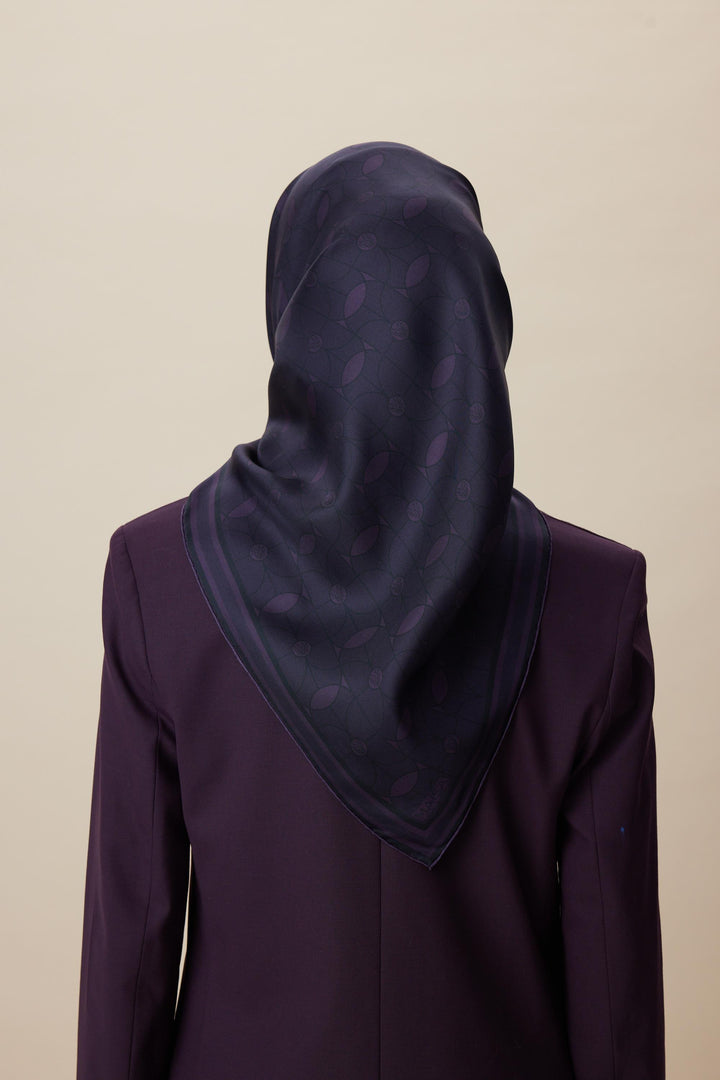 ZERRE TİVİL İPEK EŞARP 90*90 CM - MÜRDÜM - Görsel 9