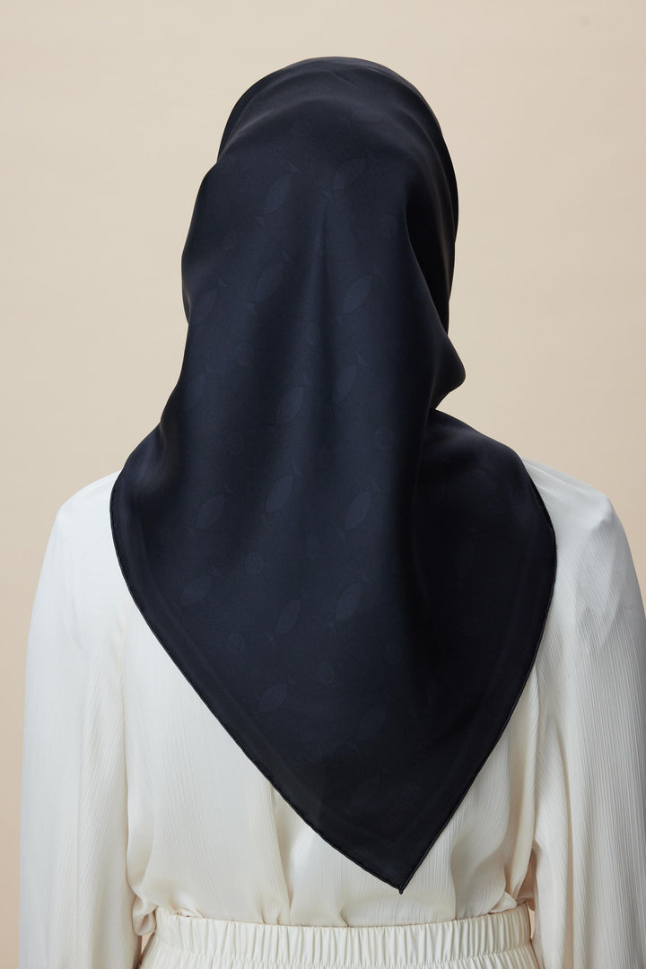 ZERRE TİVİL İPEK EŞARP 90*90 CM - SİYAH - Görsel 6