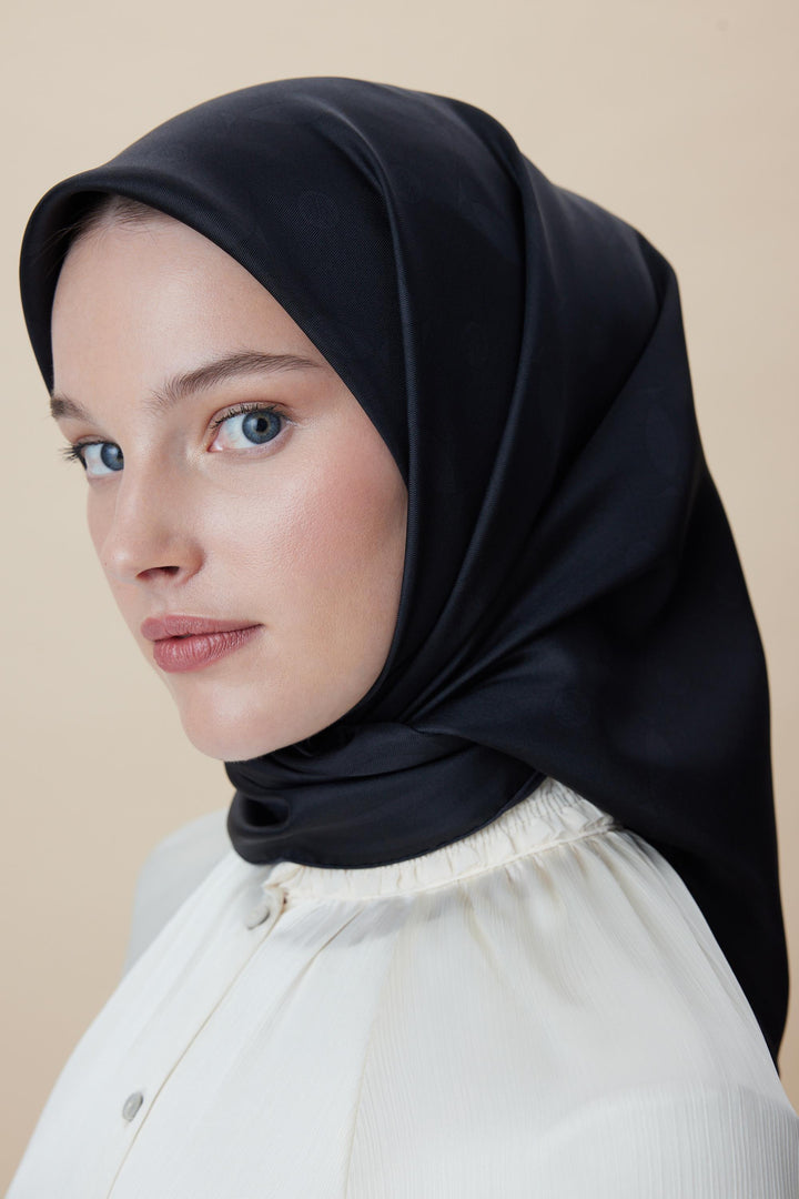 ZERRE TİVİL İPEK EŞARP 90*90 CM - SİYAH - Görsel 5