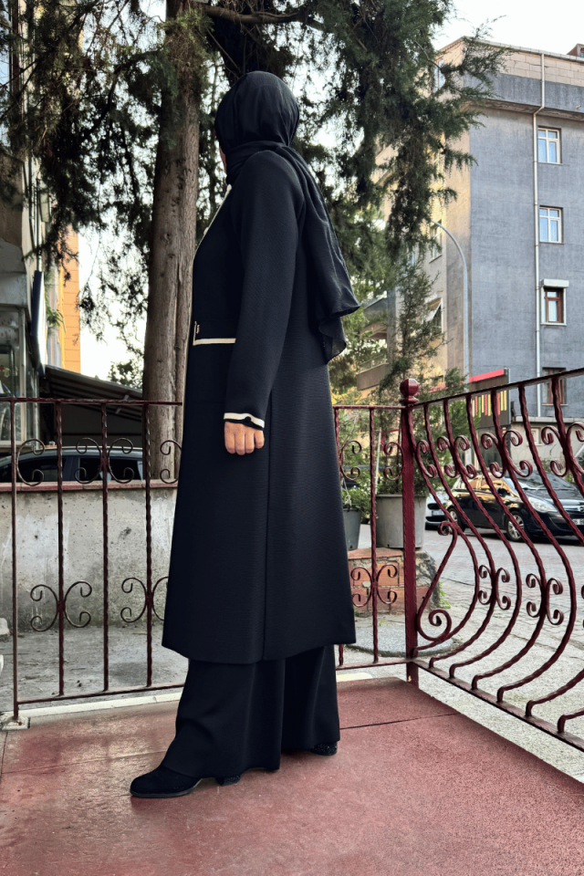 Miss Dalida İki Cepli Renk Şeritli Uzun Hırka Siyah T25K-9004