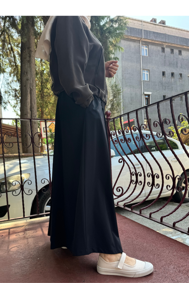 Ghisa Skirt Black 5KGSETK5266