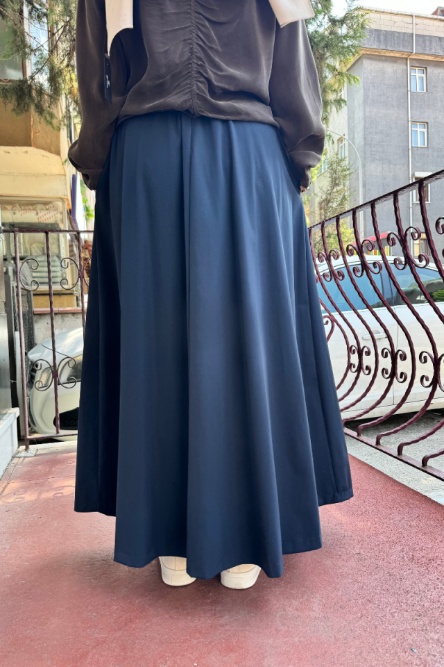 Ghisa Skirt Navy Blue 5KGSETK5266