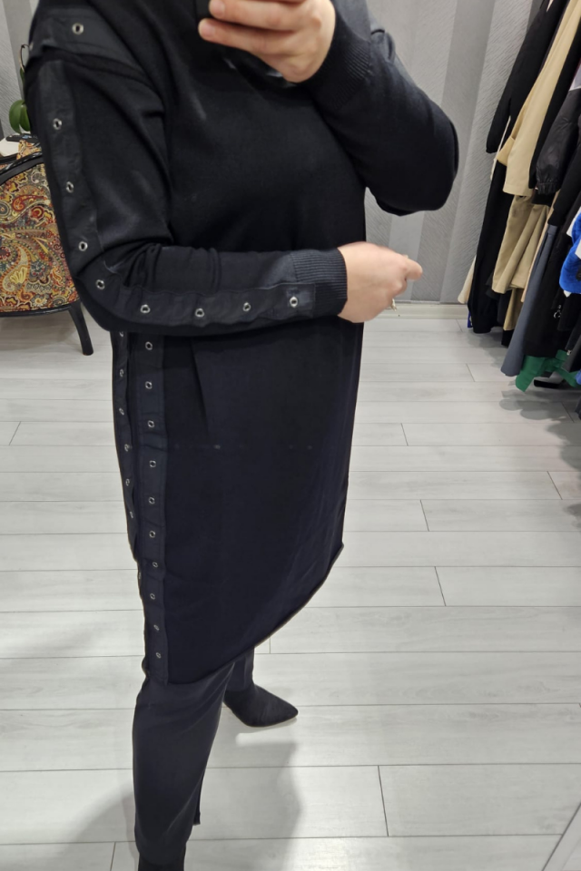 Misswhence Yanı ve Kolu Kuşgözlü Triko Tunik 34021