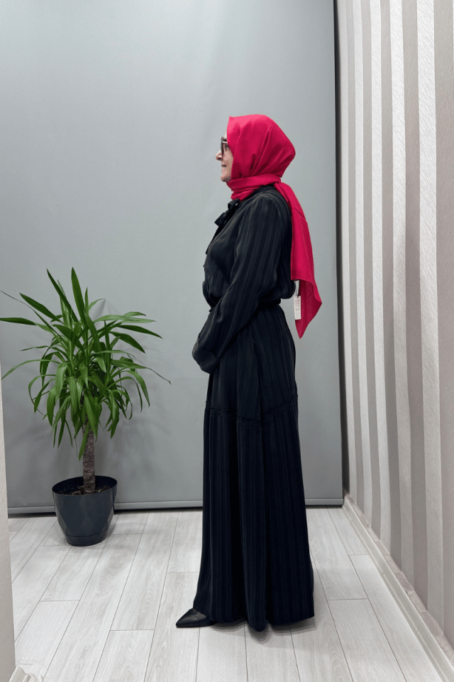 Misswhence Belden Büzgülü Çizgili Cupra İpek Elbise Siyah 37810